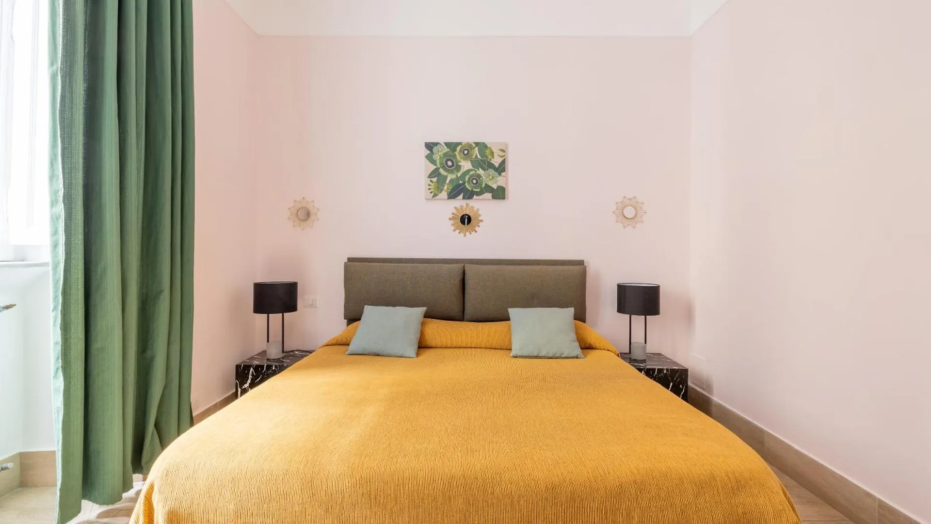 Domus Castroni Scipioni Bed & Breakfast Rome