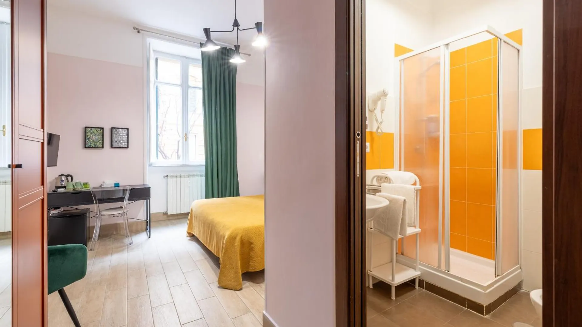 Domus Castroni Scipioni Bed & Breakfast Rome